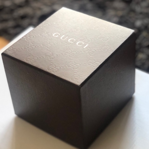 Gucci Watch - Picture 6 of 14